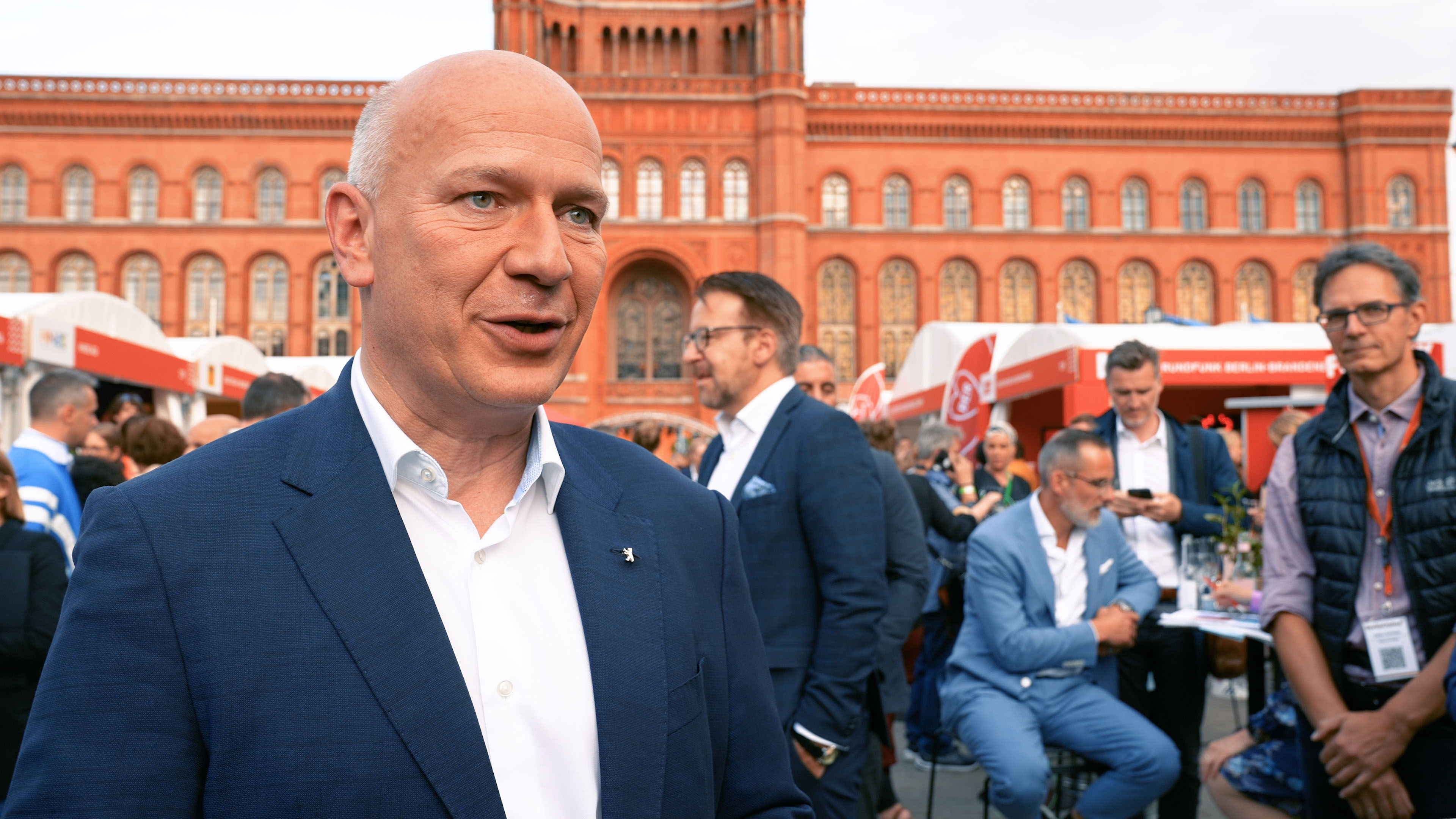 berliner-hoffest-23_v01.00_00_50_15.Standbild006.jpg